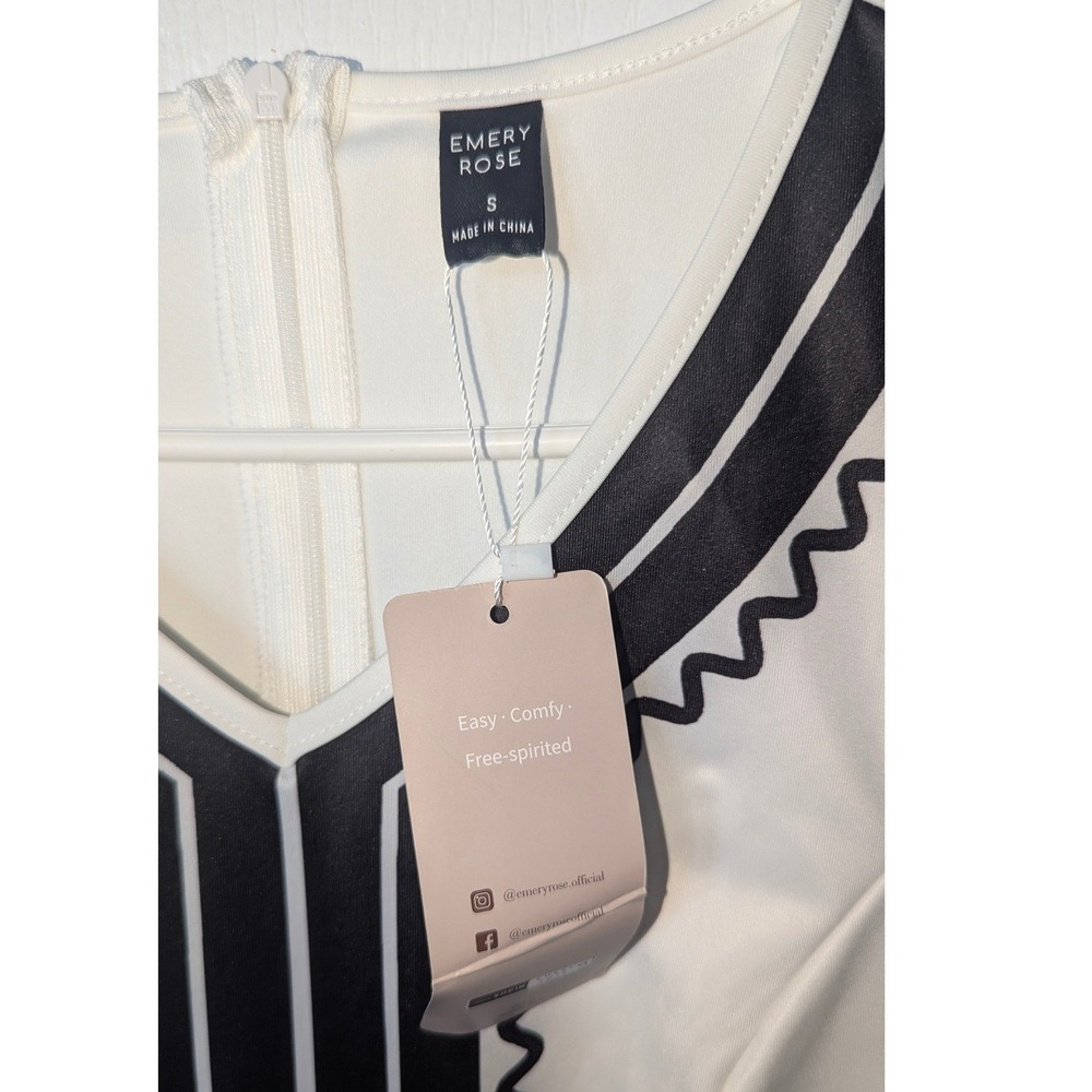 Emery Rose Womens White Black Graphic Print V-Neck Midi A-Line Dress Small NWT - Picture 6 of 6